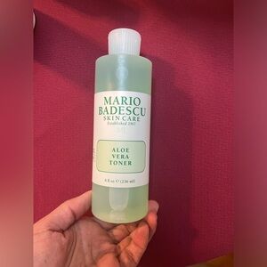 Aloe Vera toner - 8oz, absolutely brand new